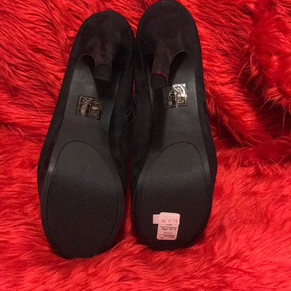 Bebe Never Worn Open Toe Suede Platform Bootie - Picture 6 of 7